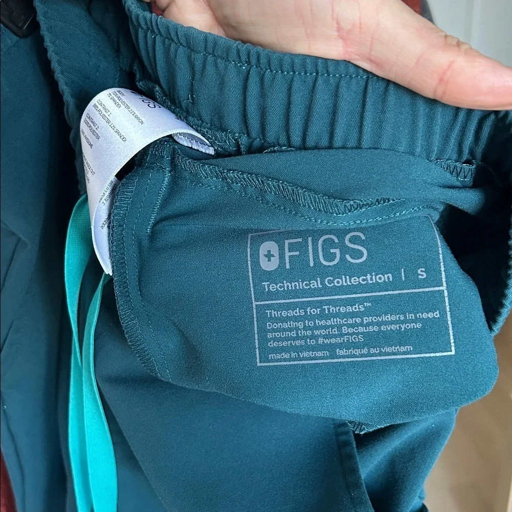 Figs Men’s Tansen Jogger Scrub Pants. Size Small. Excellent Condition.